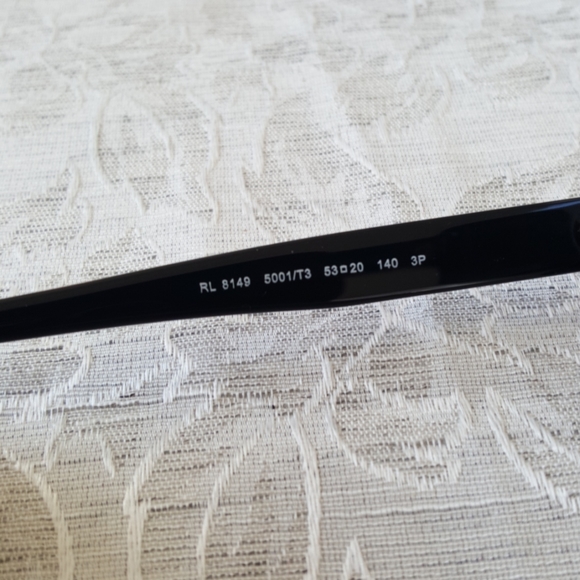 Ralph Lauren women's Polarized sunglasses - Picture 4 of 5